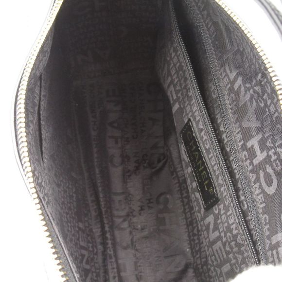 Chanel Chocolate Bar Shoulder Bag Lambskin Leather Black - Picture 5 of 6